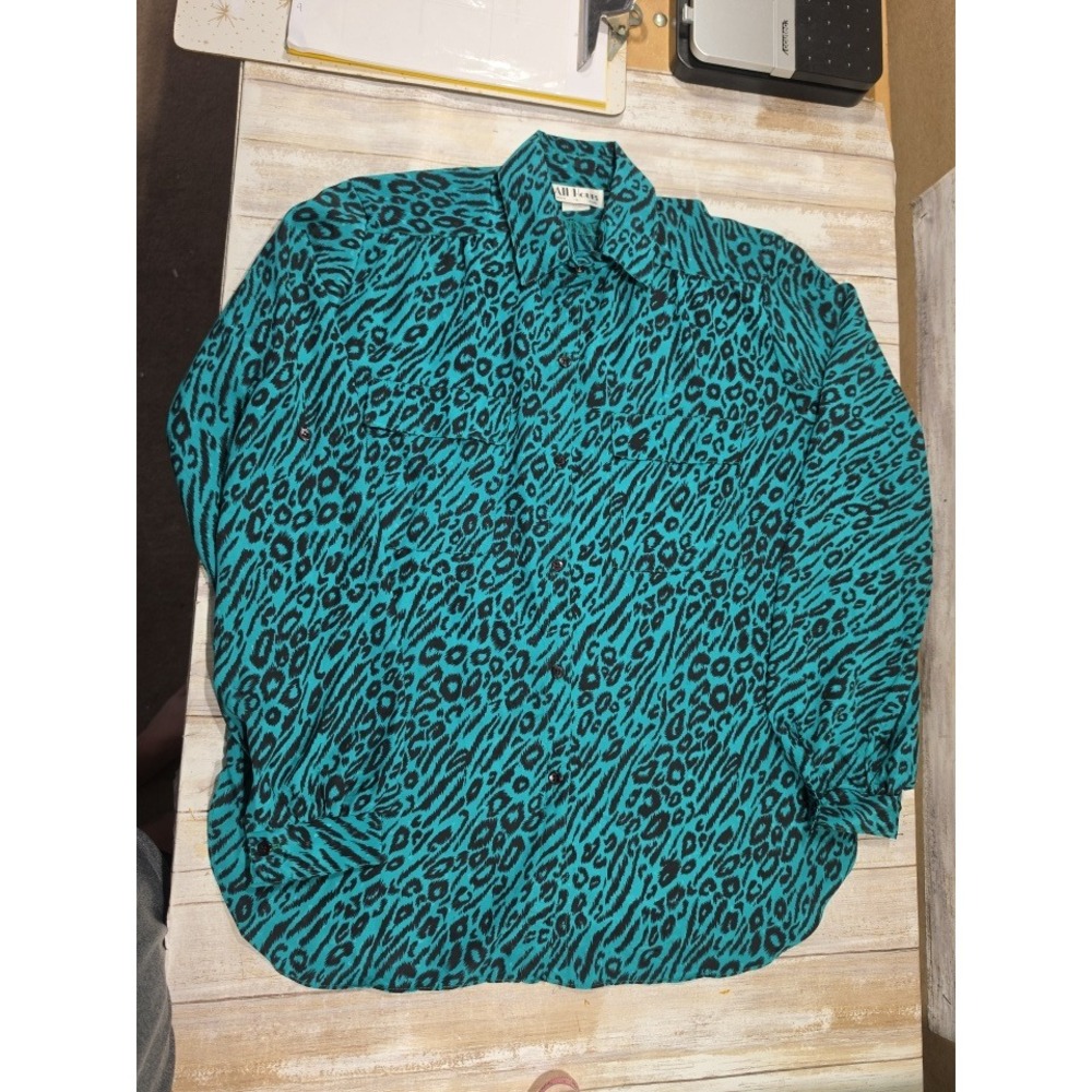 All Hours Paris Milan Teal Black Animal Print Button Down Shirt Womens Small USA